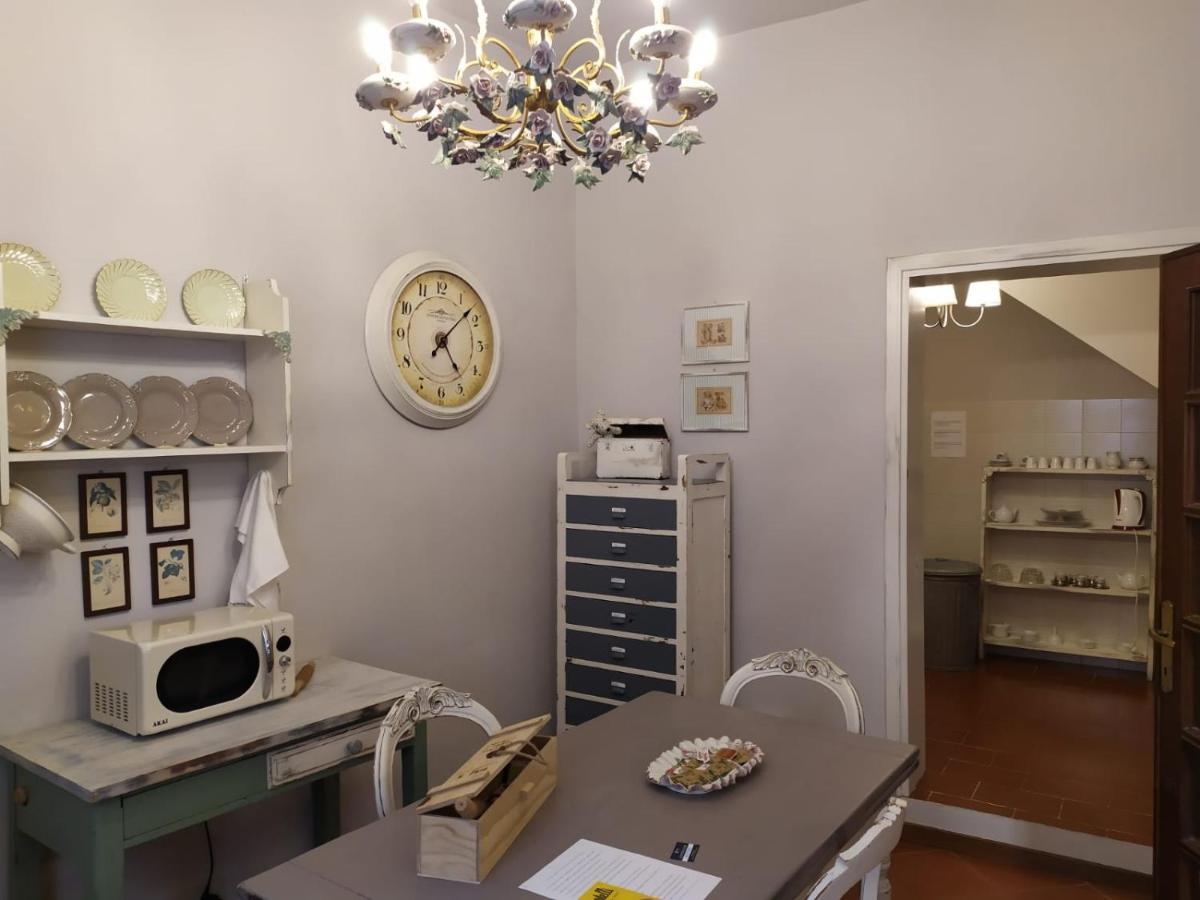 Borgo Antico Villa Lari Dış mekan fotoğraf